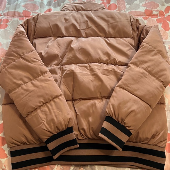 Puffer Jacket- Light Pink - Picture 2 of 5